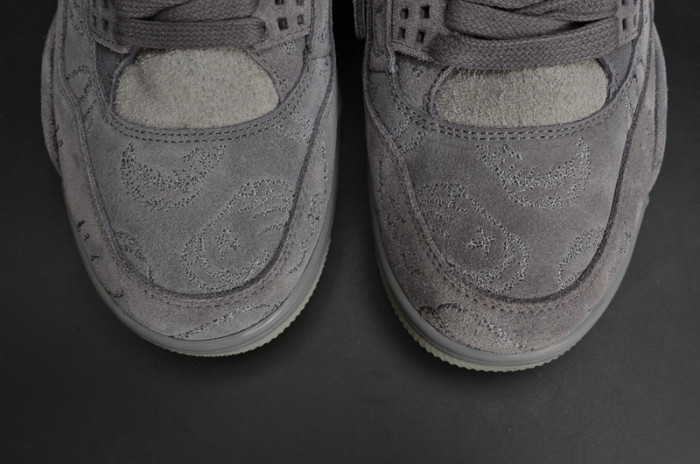 kaws x air jordan 4 “cool grey” 930155-003