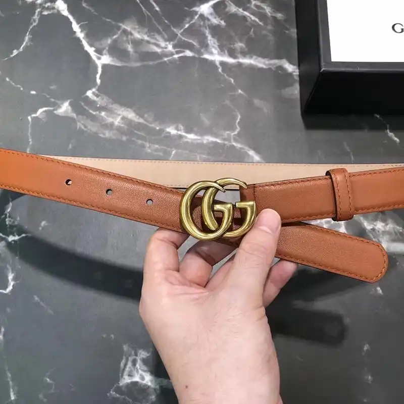 G*u*i s belte 1905bl0153