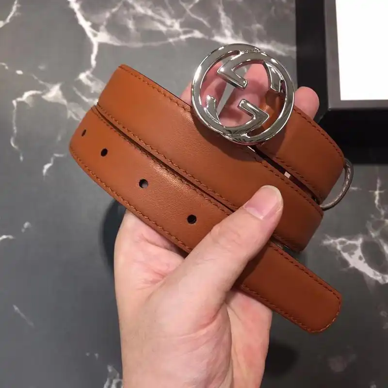 G*u*i s belte 1905bl0160