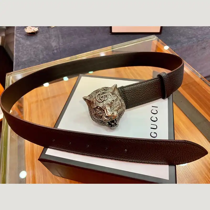 G*u*i s belte 1905bl0425