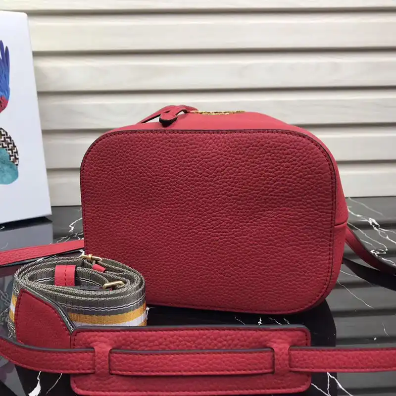 Pra*a bags 1907bp0011