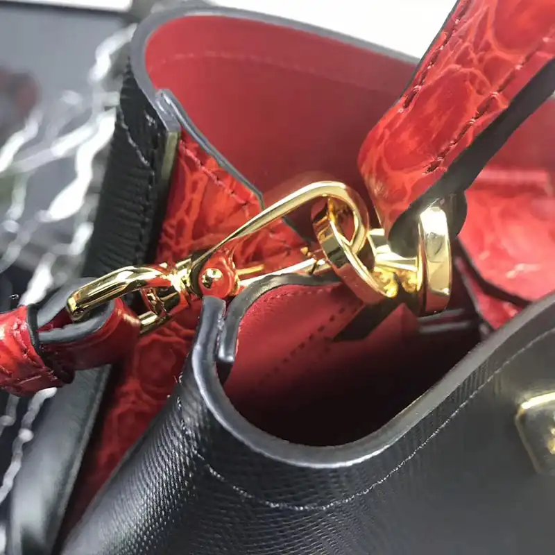 Pra*a bags 1907bp0016