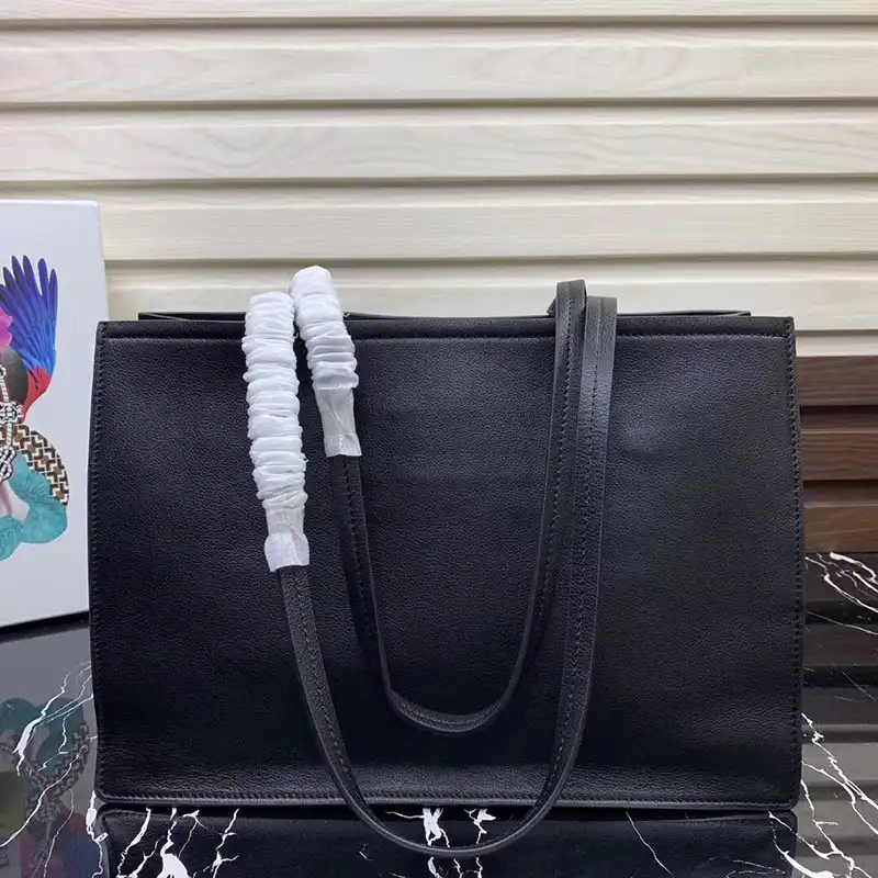 Pra*a bags 1907bp0041