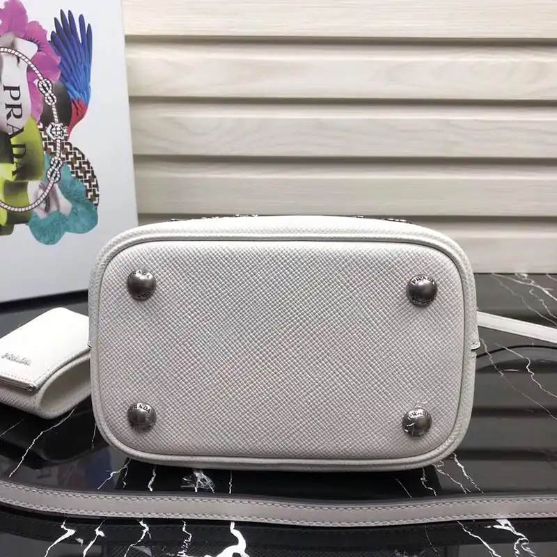 Pra*a bags 1907bp0055