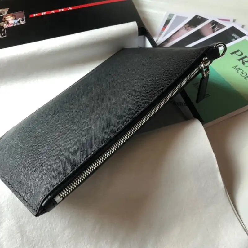 Pra*a bags 1910bb0048