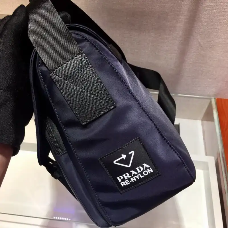 Pra*a bags 1910bb0060