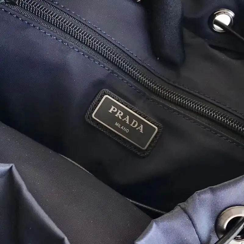 Pra*a bags 1910bb0063