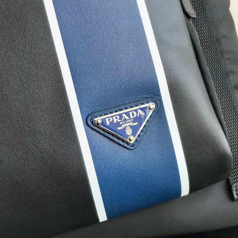 Pra*a bags 1910bb0065