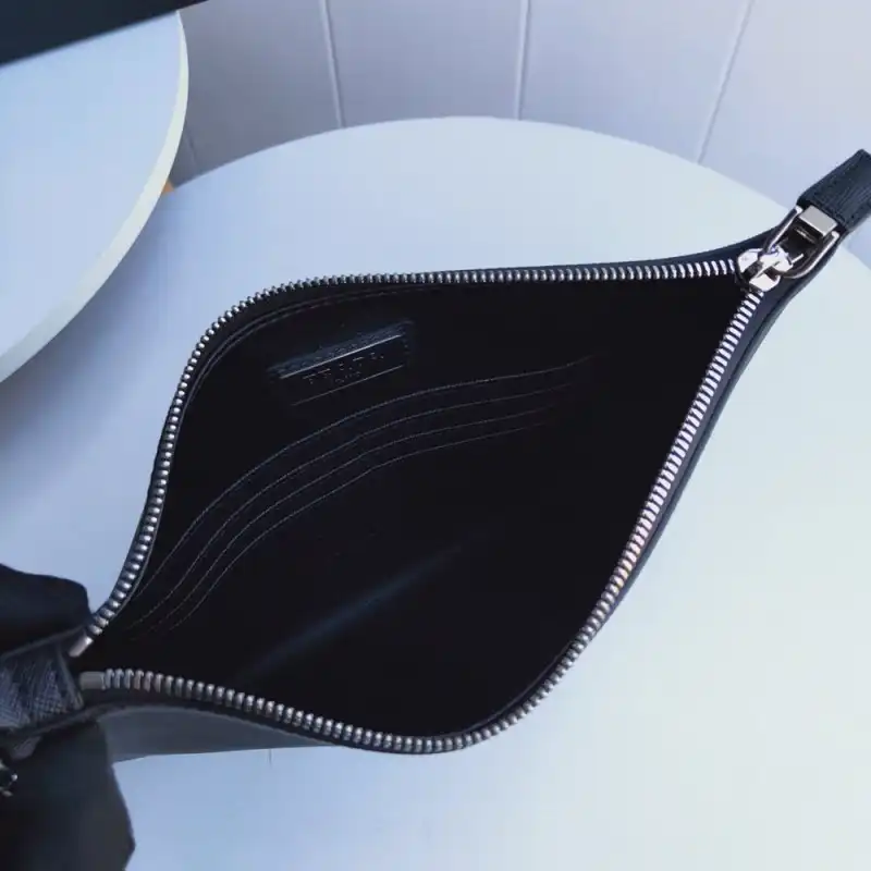 Pra*a bags 1910bb0070