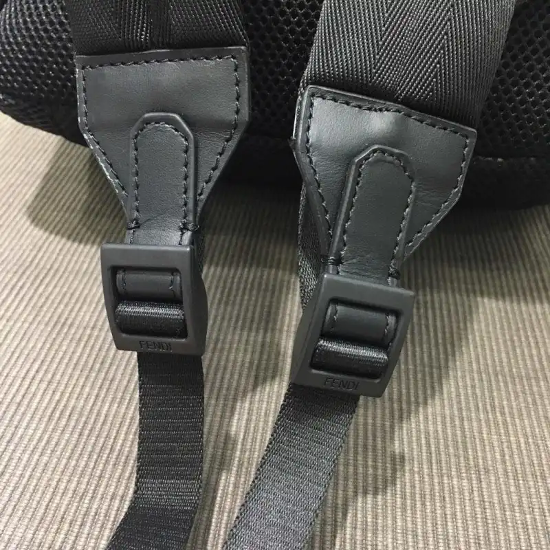 F**di bags 1917m0054