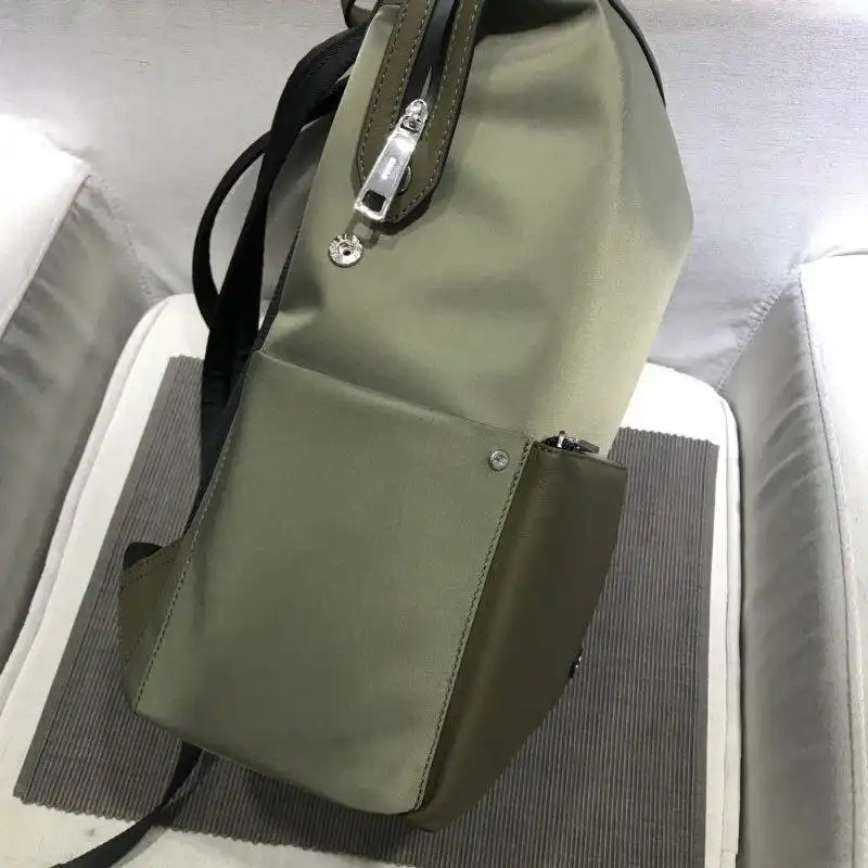 F**di bags 1917m0056