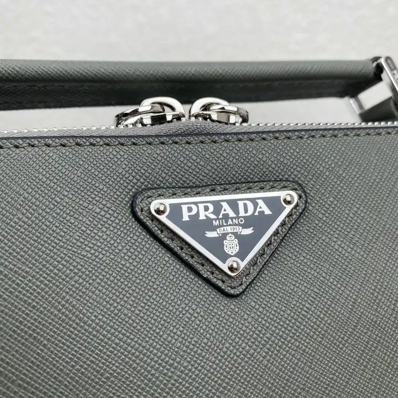 Pra*a bags 206b570124