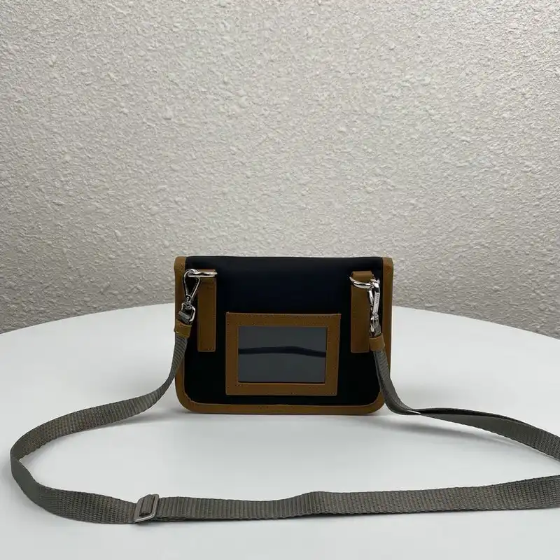 Pra*a bags 206b570131