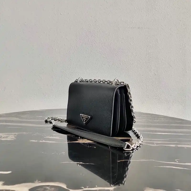 Pra*a bags 206fy0035