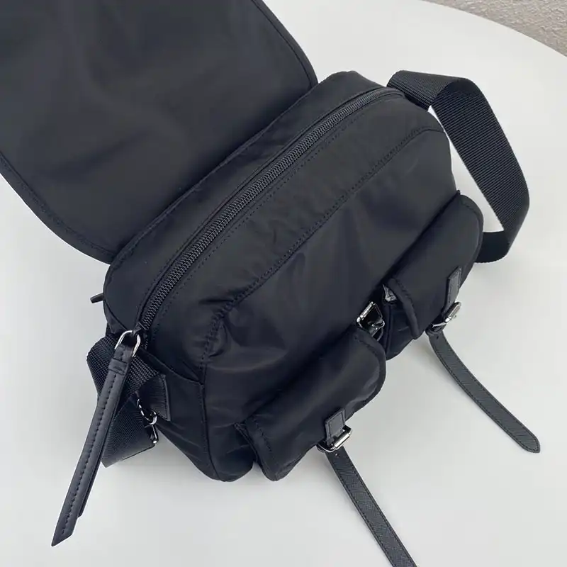 Pra*a bags 208b570120