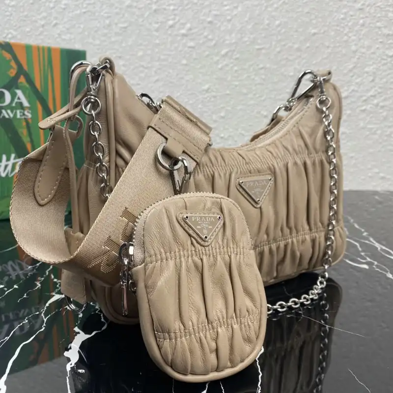 Pra*a bags 2104dj0033