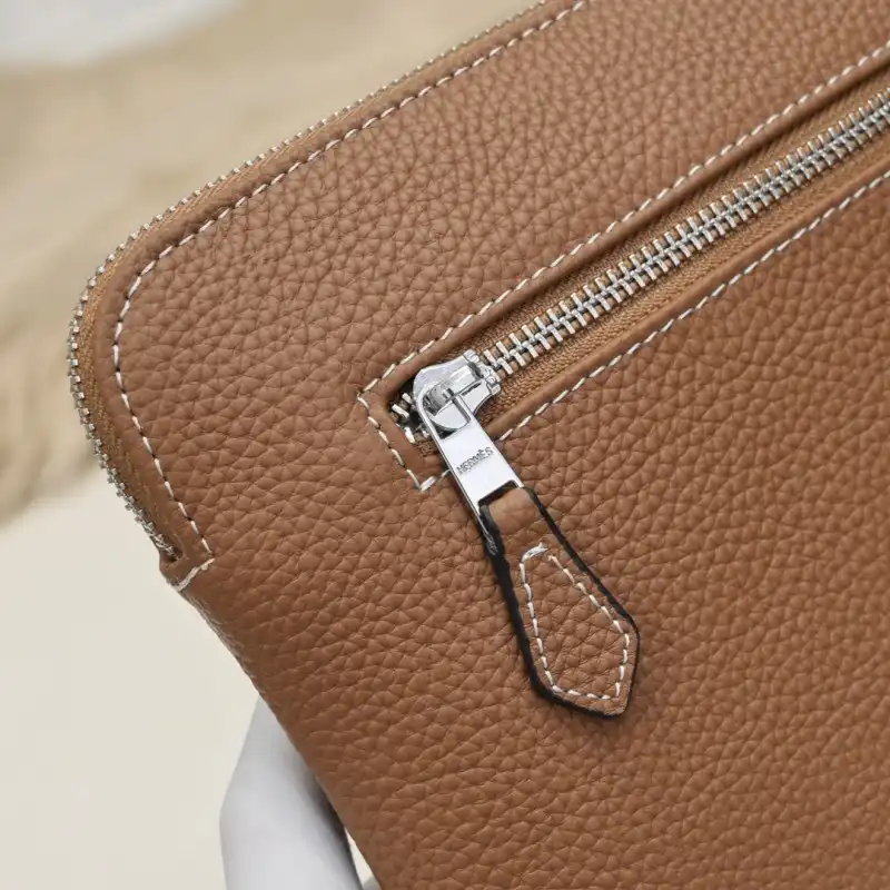 H**me5 bags 2107ya0055