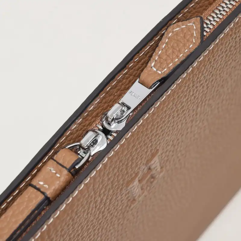 H**me5 bags 2107ya0066