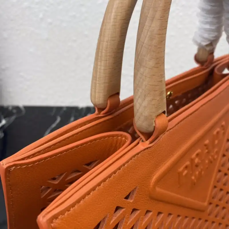 Pra*a s bags 2108dj0005