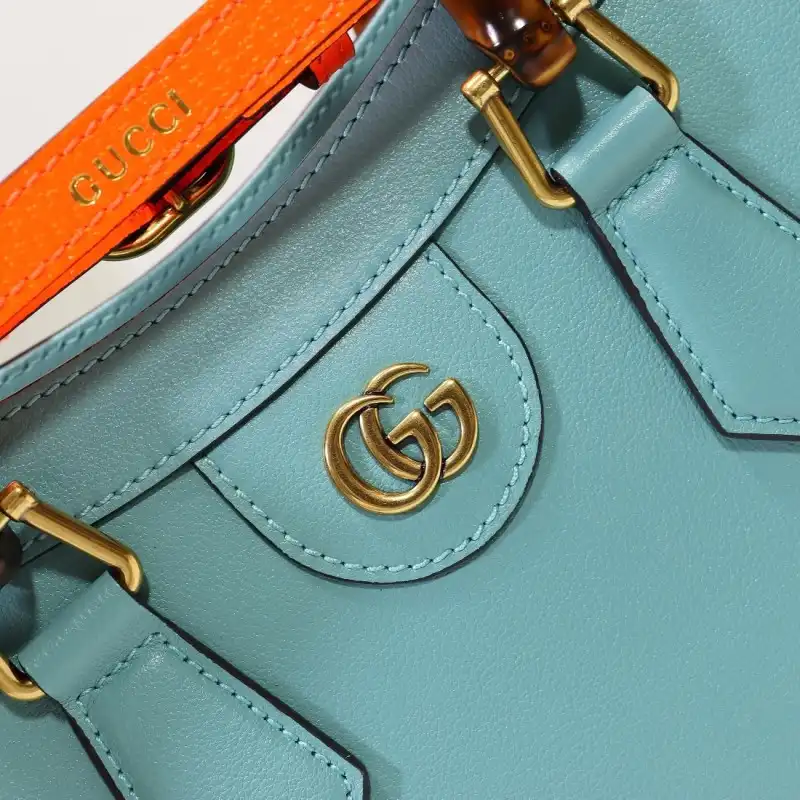 G*u*i s bags 2108dj0035