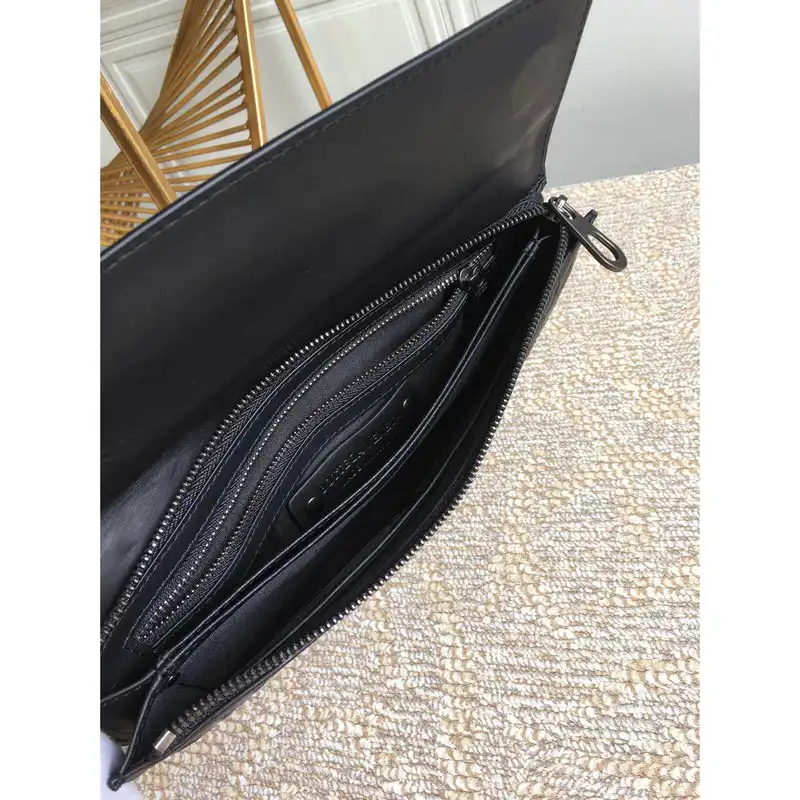 b0tt*ga Ven*ta bag 2108sf0235