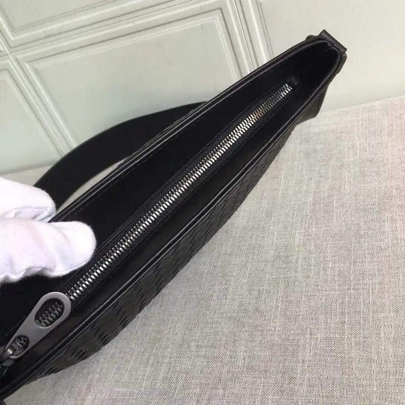 b0tt*ga Ven*ta bag 2108sf0309