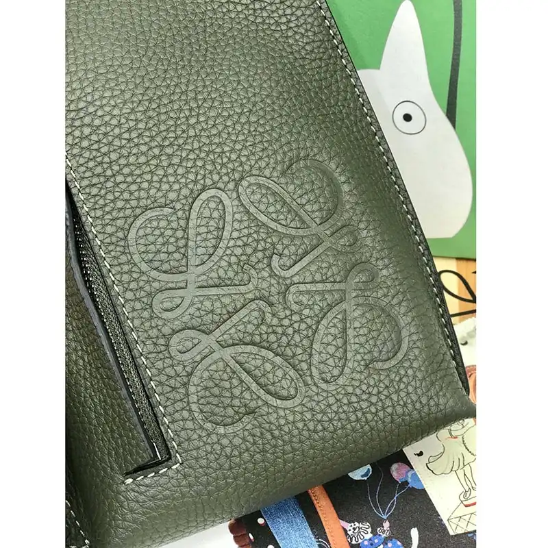 L0ew* s bags 2108ya0006