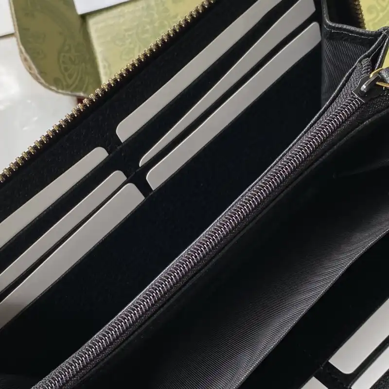 G*u*i s bags 2108ya0091