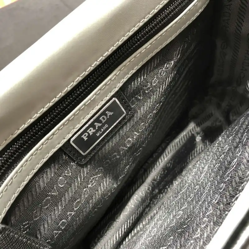 Pra*a s bags 2110yz0020