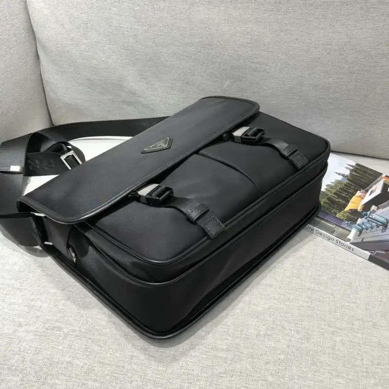 Pra*a s bags 2110yz0025