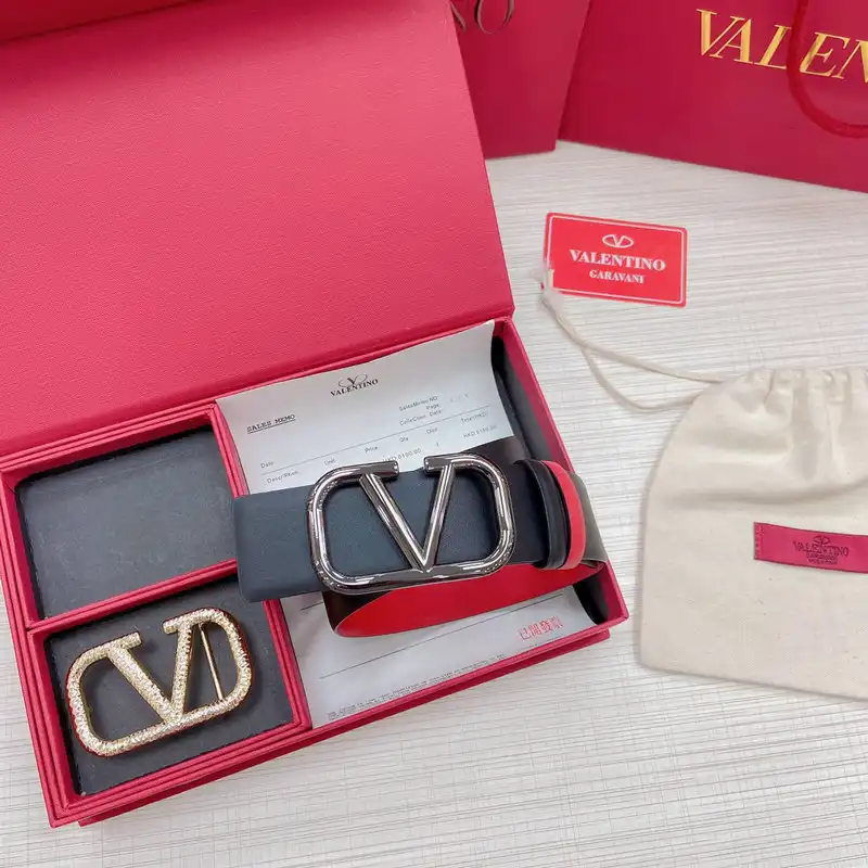 Va1e*ntin0 belts 2111xf0047