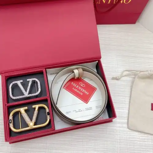 Va1e*ntin0 belts 2111xf0051