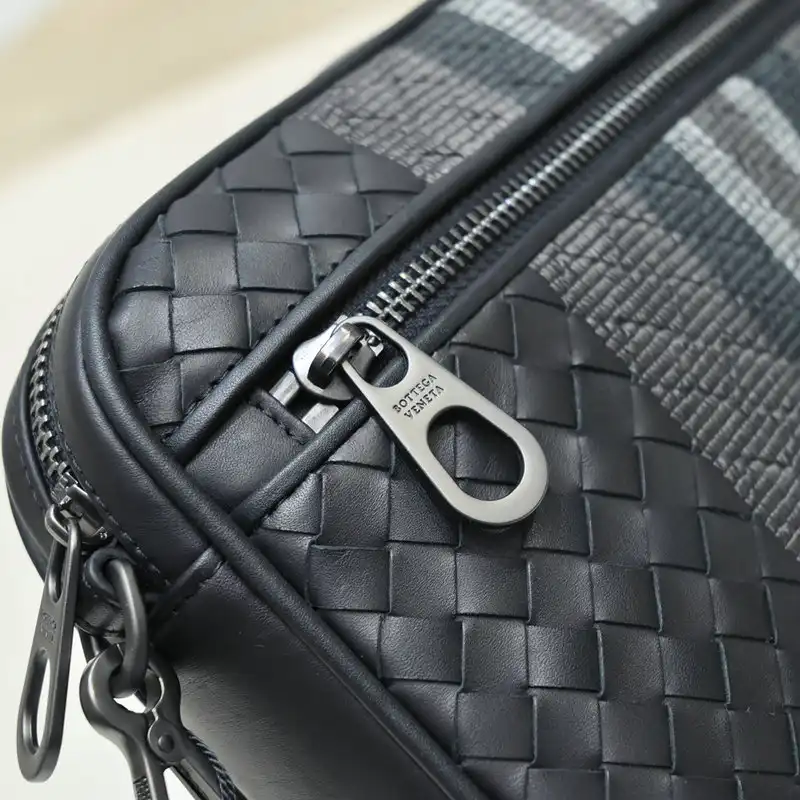 b0tt*ga Ven*ta bags 2111yz0016