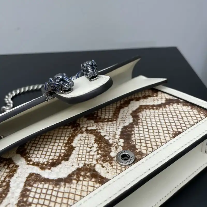 G*u*i bags 2112dj0074