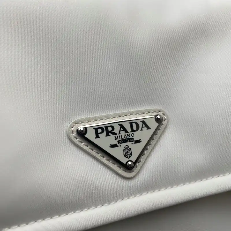 Pra*a bags 2112dj0096