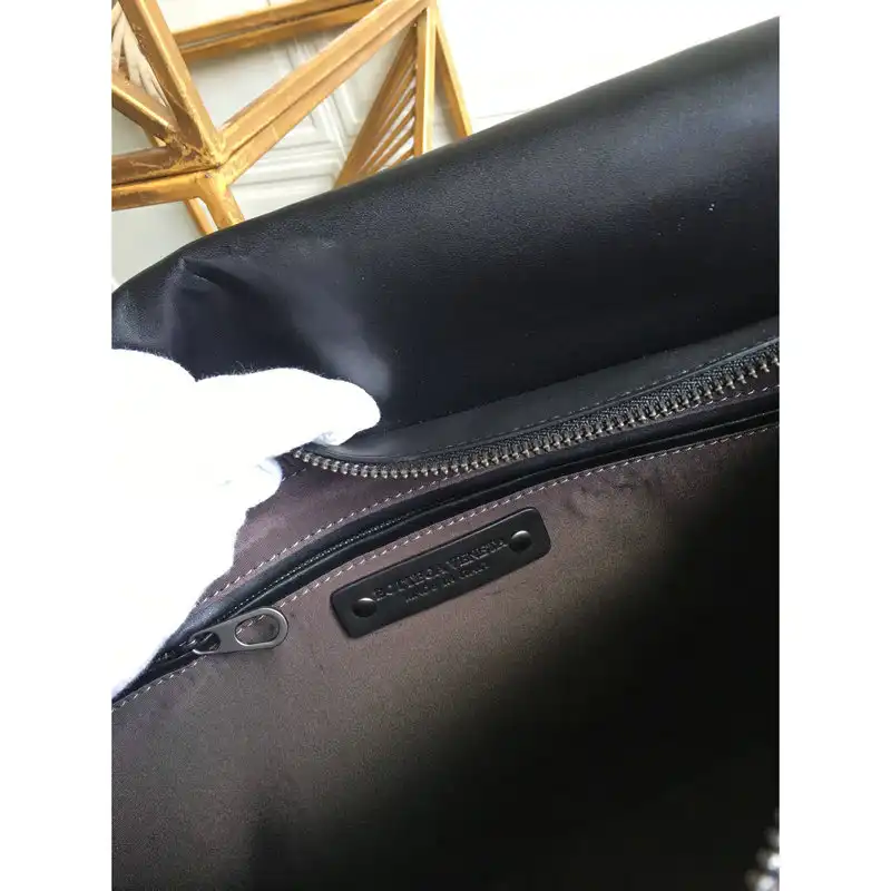 b0tt*ga Ven*ta bag 2112sf0073