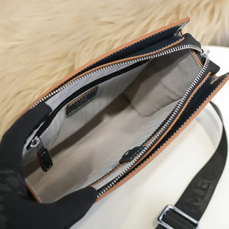 H**me5 bag 2112yz0046