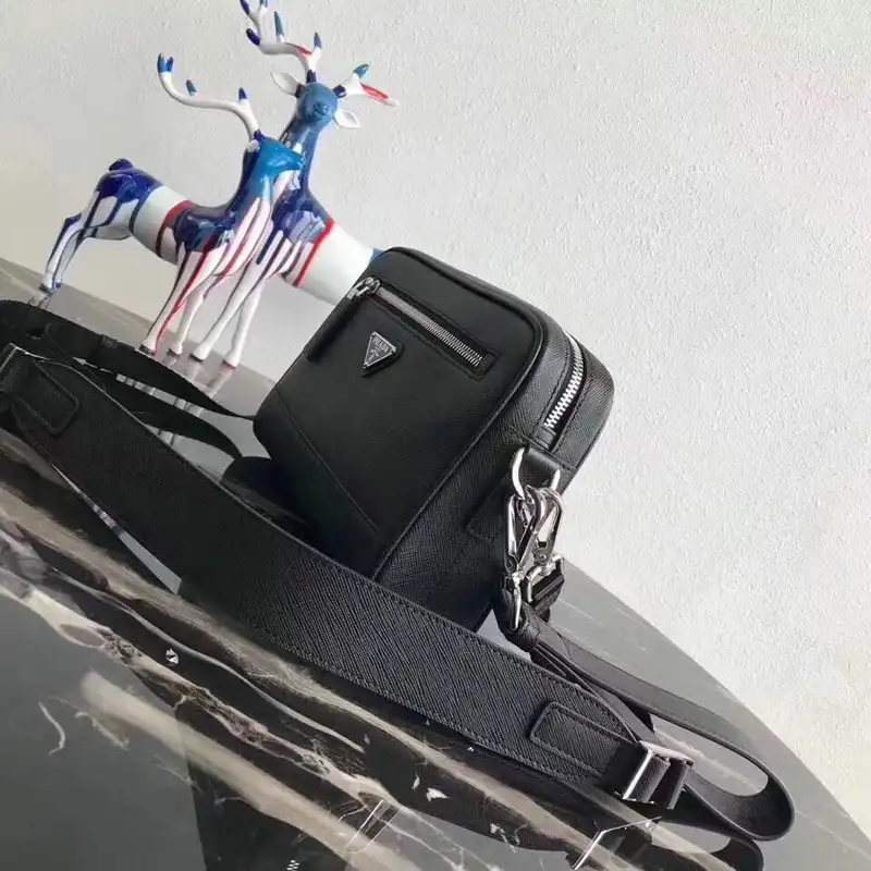 Pra*a bag 2112yz0090