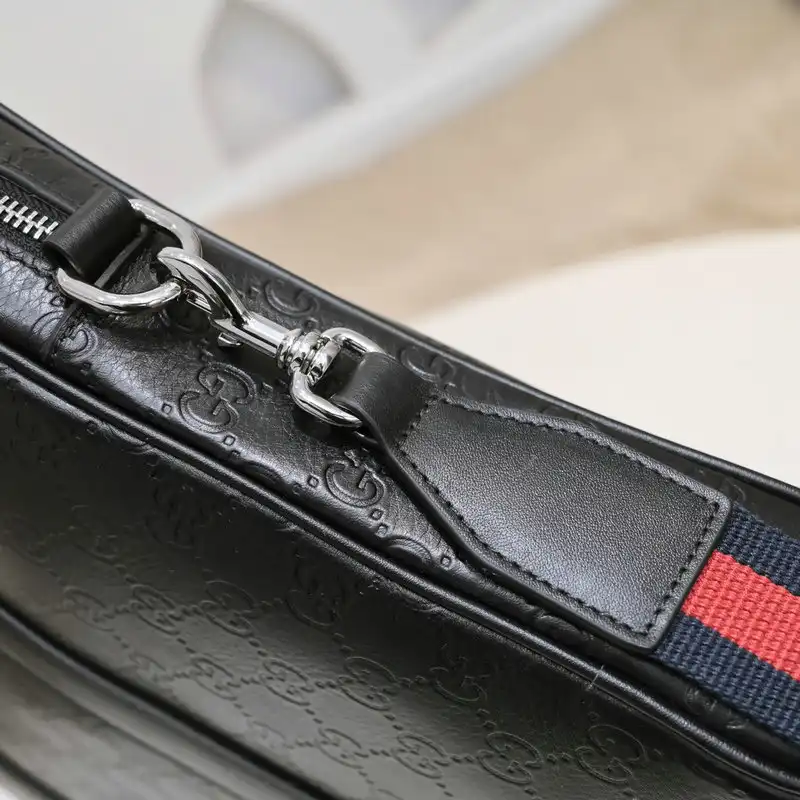 G*u*i bag 2112yz0132