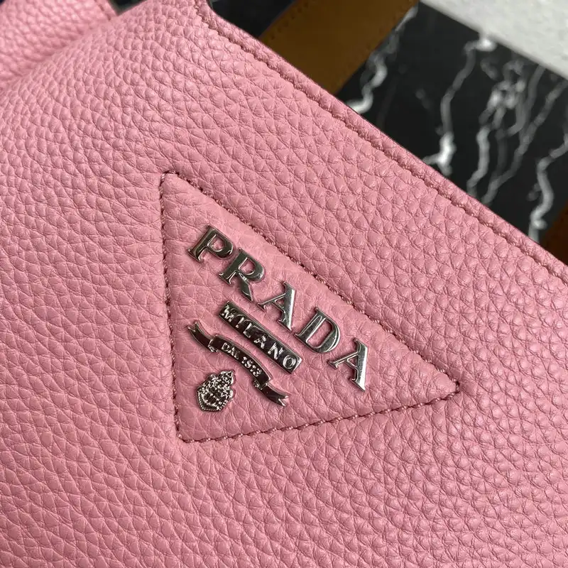 Pra*a bag 2204ya0049