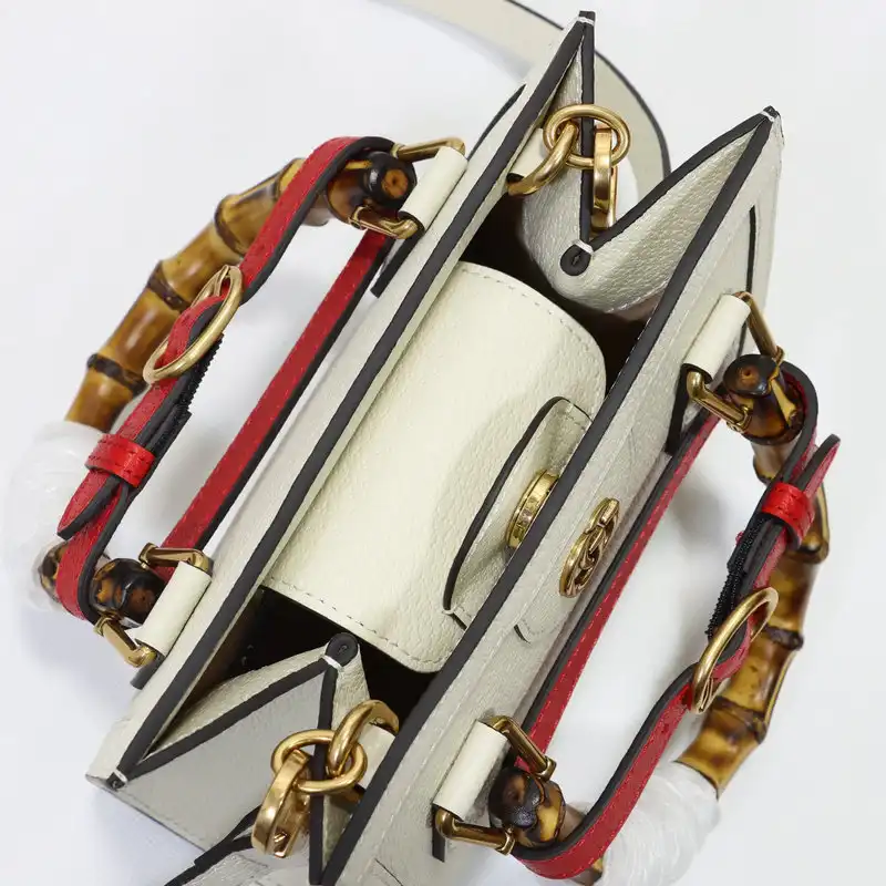 G*u*i bag 2206dj0036