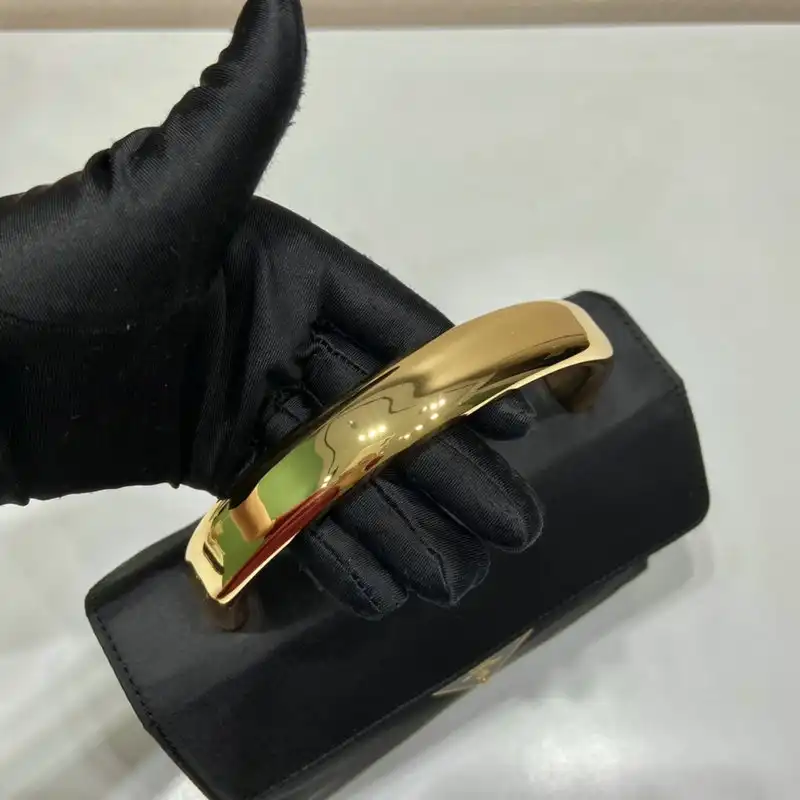 Pra*a bag 2206ya0057