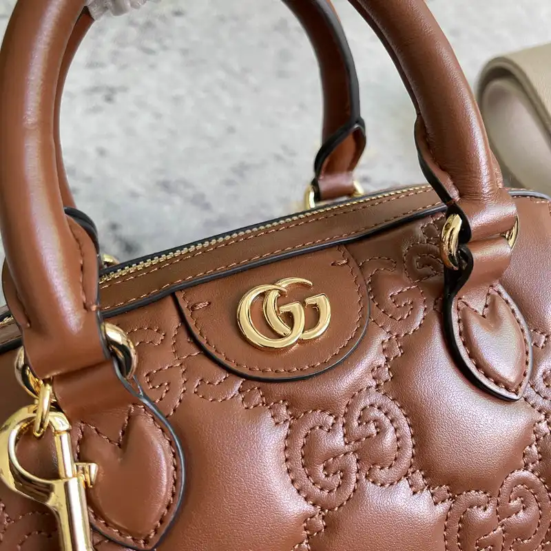 G*u*i bag 2209dj0029