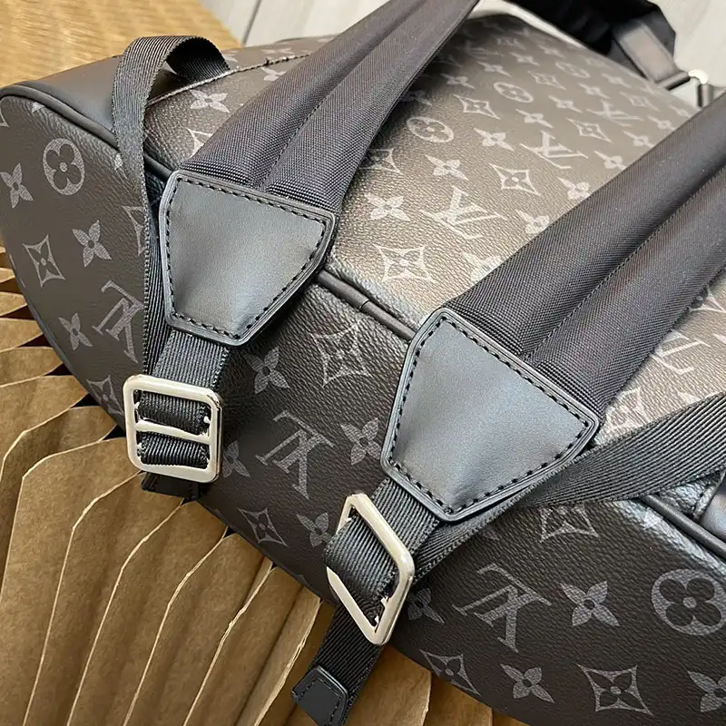 LV Bag 2209HT0002
