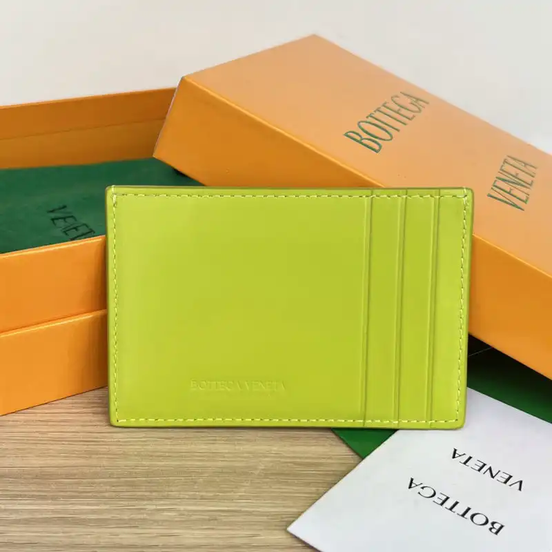 Bottega Veneta Bag 2209SF0017