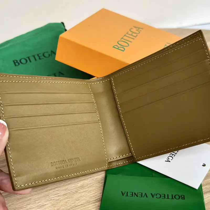 b0tt*ga Ven*ta bag 2209sf0099