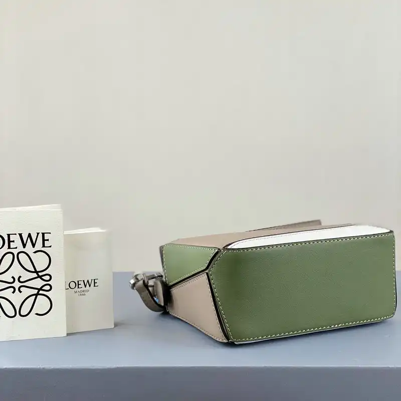 L0ew* bag 2209sw0011