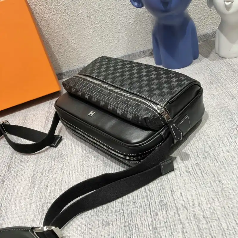 H**me5 bag 2209yz0017