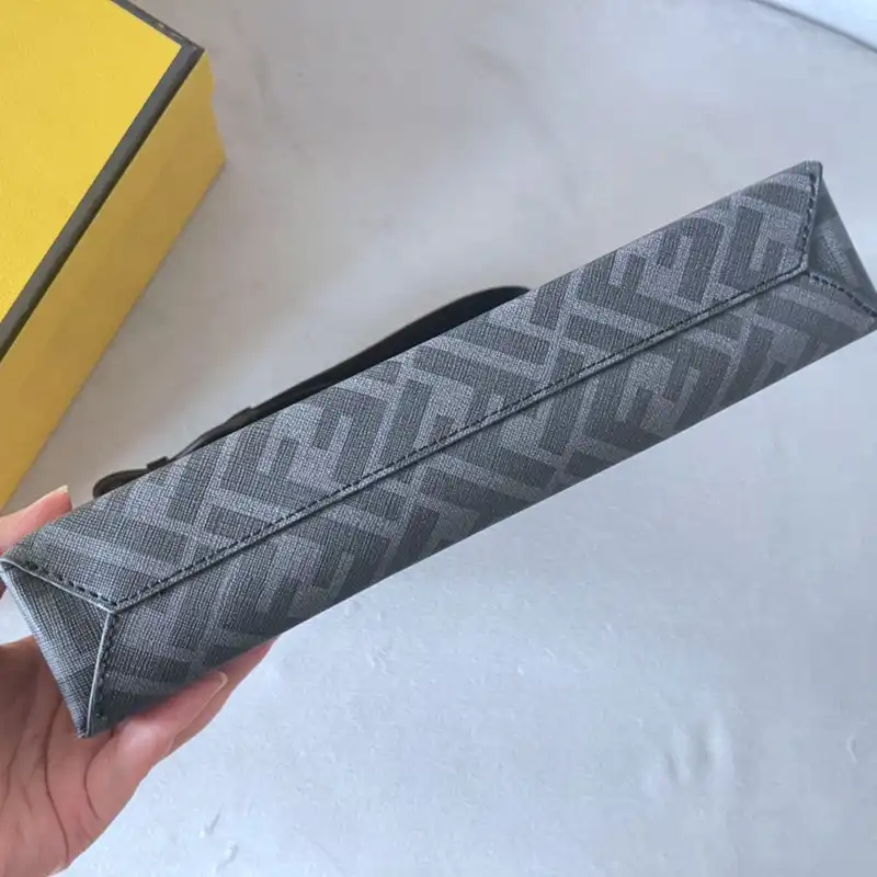 F**di bag 2301ya0045