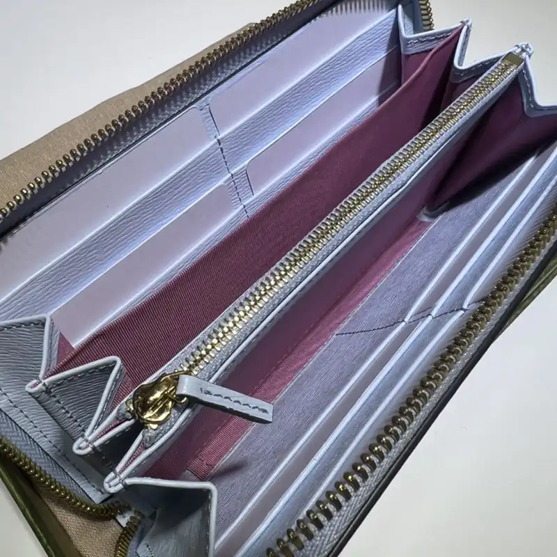 G*u*i bag 2306ya0095